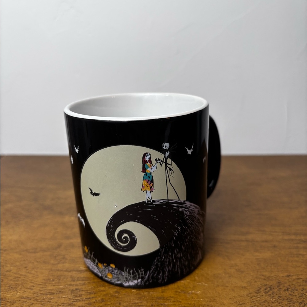 Bioworld Black Nightmare Before Christmas Mug - Picture 1 of 5